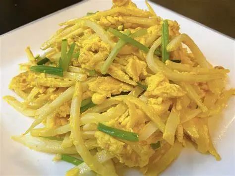 茭白炒鸡蛋（*简单）