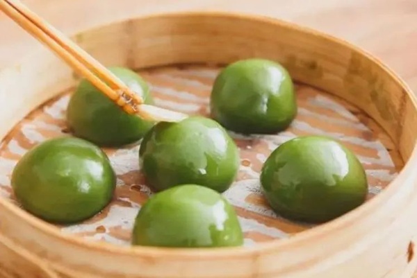 青团:糯米难消化,加重胃胀 青团:糯米难消化,加重胃胀