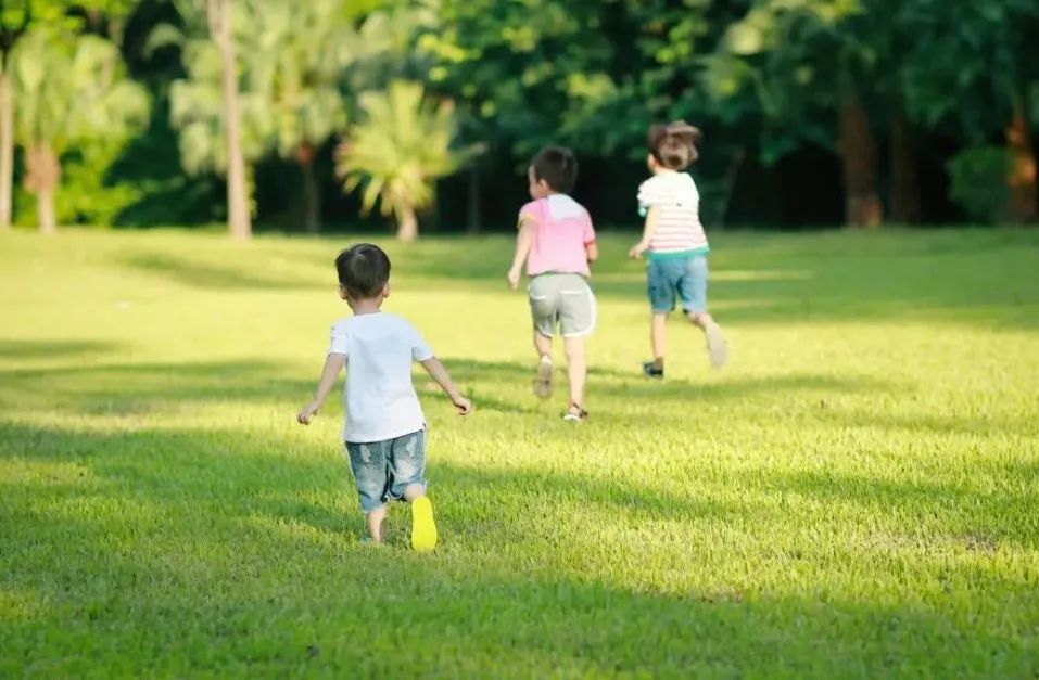 春季主生发,家长必学它,稳抓孩子身高【生长开关】! 春季主生发,家长必学它,稳抓孩子身高【生长开关】!
