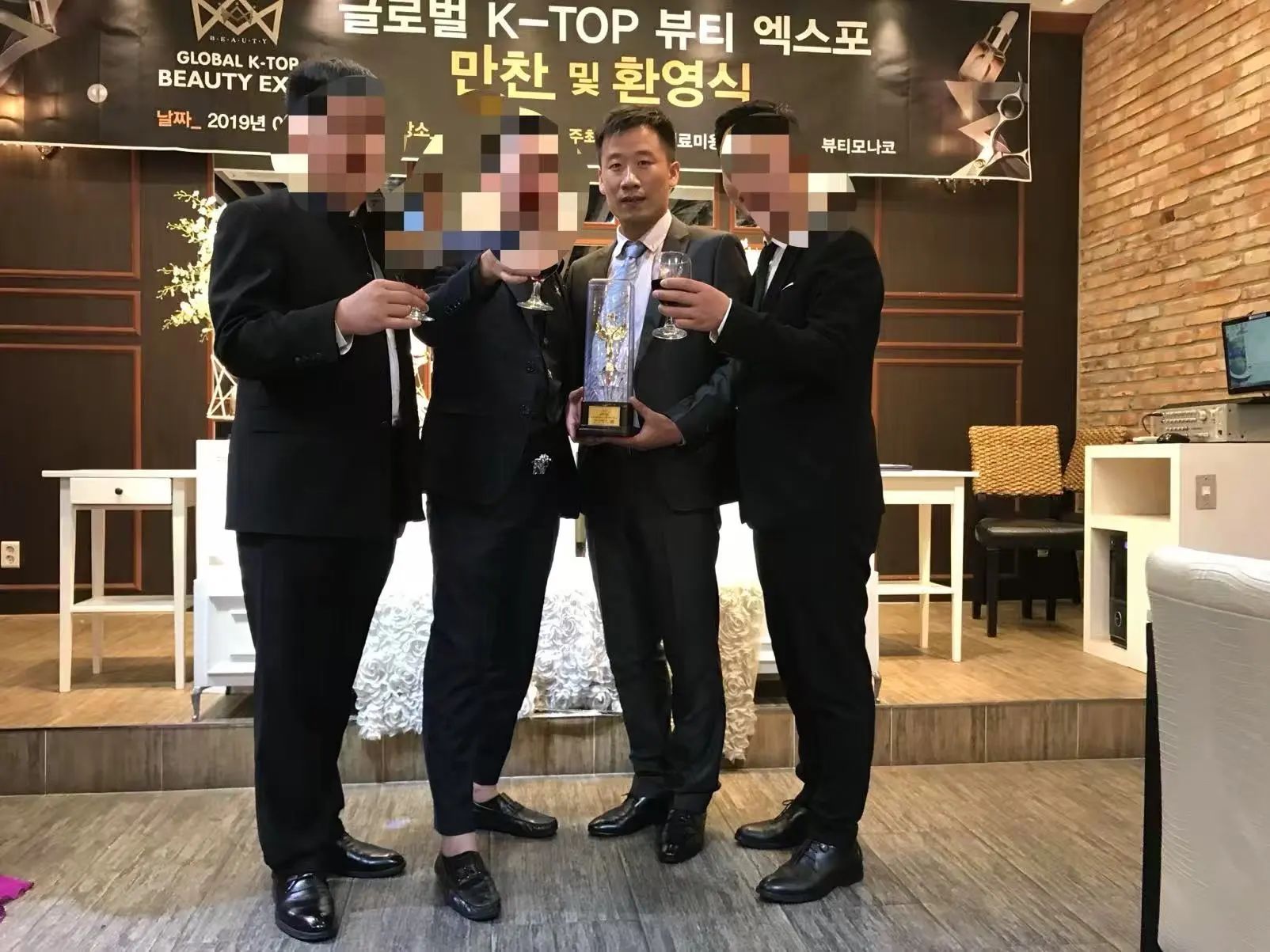 80后正骨师揭露“亚洲国际大赛”黑幕，硬刚日本黑裁判：“老子要是出手，你们都不够丢人的！”