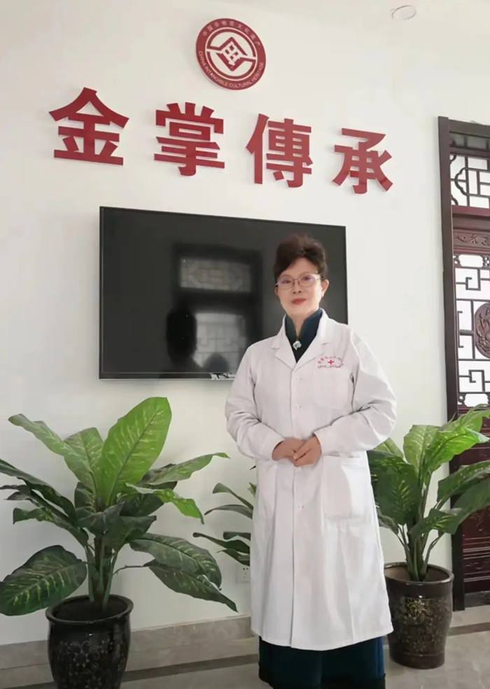 非遗飞针传承人杨金花:用 50 载坚守,传承中医瑰宝! 非遗飞针传承人杨金花:用 50 载坚守,传承中医瑰宝!