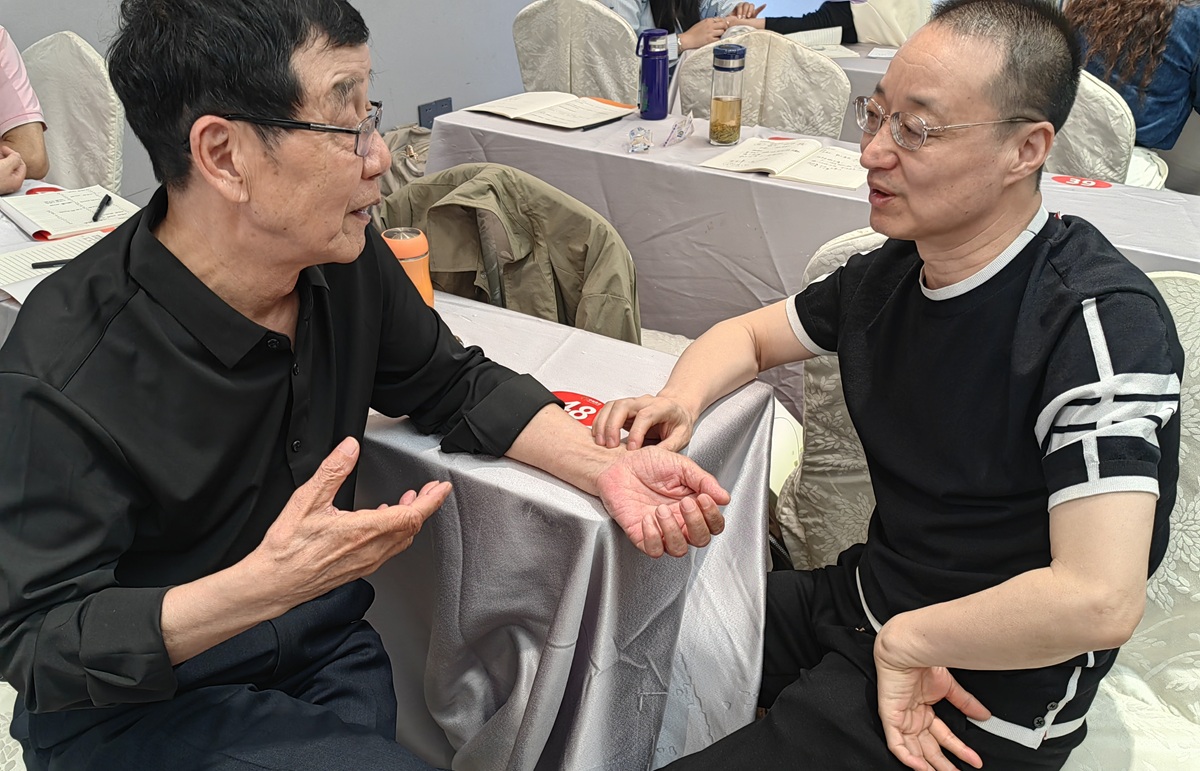 想快速掌握张震脉诊比脉法?这几个方法或许能帮到你 想快速掌握张震脉诊比脉法?这几个方法或许能帮到你