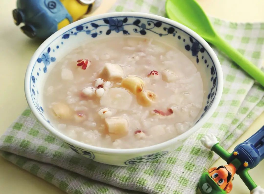 这样做的山药粥,滑嫩营养,养胃又润肺,*适合孩子冬天喝